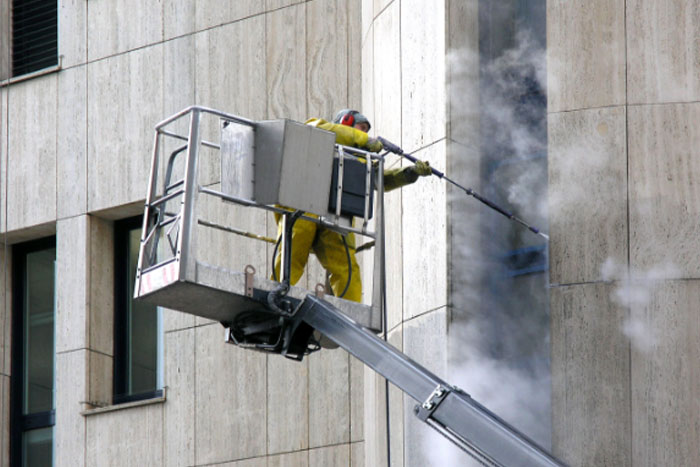 Factory Outside Wall Cleaning